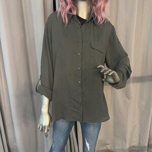 Pleione Shirt in Cypress – Never Worn - L
